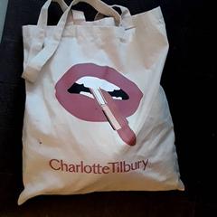 Borsa tote, come riportato da EBS Tramplein utilizzando iLost