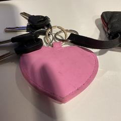 Claus, segons ha informat Gemeente Amsterdam mitjançant iLost