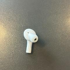 Draadloze oortjes, amint azt Gebo Tours az iLost segítségével jelentette.