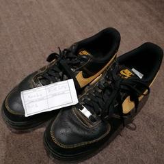 구두 black, iLost를 사용하여 The Dominican에 보고됨