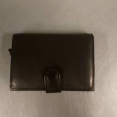 Wallets Dongtong, as reported by Regio Limburg - Leuven using iLost