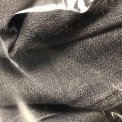 Pantalons de mezclilla, segons ha informat Diakonessenhuis Zeist mitjançant iLost