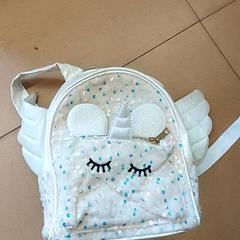 Väska - Kinderrugzakje, rapporterat av Centraal magazijn med iLost