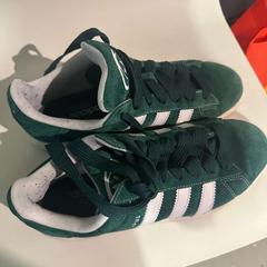 Zapato, segundo informou Room Mate Bruno usando iLost