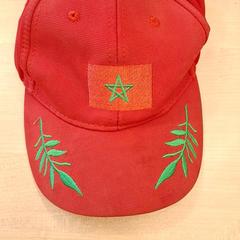 キャップ Tissu rouge, drapeau du maroc がiLostで IKEA Avignon によって報告されました