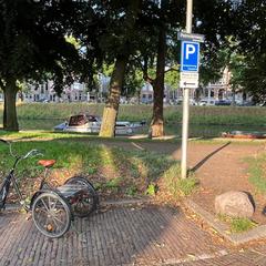 Driewieler bij Geertekerk in Utrecht, som rapportert til iLost