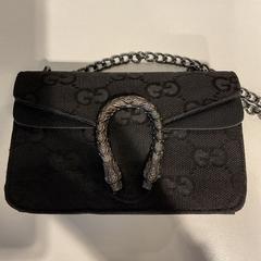 Taška Meriem, marokko, jak nahlášeno Gemeente Amsterdam pomocí iLost