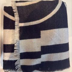 Sjal Zwart-Wit Patroon, som rapportert av AFAS Live ved bruk av iLost