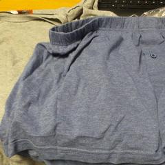 Shorts & Skjorte, som rapportert av Carlton Beach Hotel ved bruk av iLost