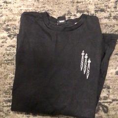 Košile shirt met lange mouwen, jak nahlášeno Van der Valk Rotterdam Blijdorp pomocí iLost