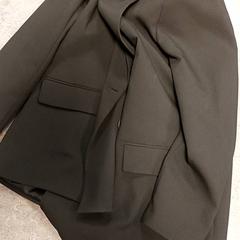 Vestiario - Blazerjas Zwart, come riportato da Centraal magazijn utilizzando iLost