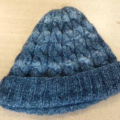 Kleding - Muts, a été signalé par Centraal magazijn utilisant iLost