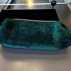 Škatuľa groen, ako bolo nahlásené Qbuzz GD Groningen HS pomocou iLost