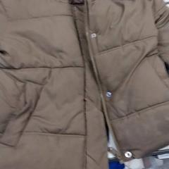 Chaqueta Licht bruin, ha sido reportado por Vrije Universiteit Amsterdam con iLost