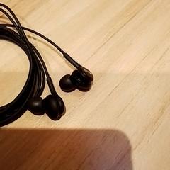 Casque audio, a été signalé par Beekse Bergen Resorts en Hotel utilisant iLost