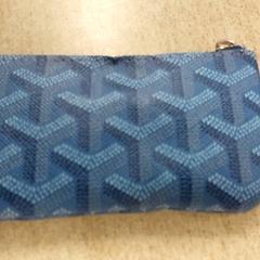 Portemonnee Ozcelik, zoals gemeld door Regio Oost-Vlaanderen met iLost