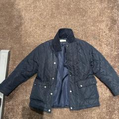 Kinderjasje Blauw, come riportato da Van der Valk Hotel Apeldoorn - De Cantharel utilizzando iLost