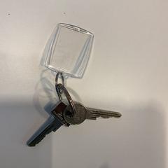 Kulcsok, amint azt Gemeente Amsterdam - Bureau Gevonden Voorwerpen az iLost segítségével jelentette.