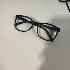 Brýle, jak nahlášeno Cursus en vergadercentrum Domstad pomocí iLost