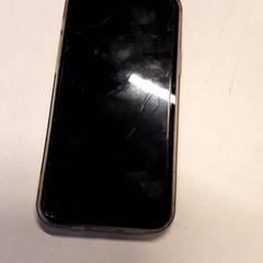 Telefon, amint azt Qbuzz ZHN az iLost segítségével jelentette.