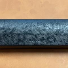 Brillenetui, gemeldet von Connexxion Amstelland-Meerlanden Schiphol Zuid über iLost