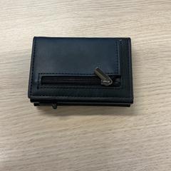 Titular de la tarjeta Hillebrink, ha sido reportado por Gemeente Arnhem con iLost