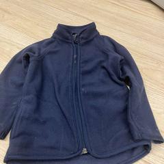 Mörkblå fleece Fleecetr, como reportado por IKEA Jönköping utilizando o iLost