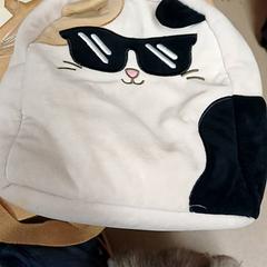 حقائب حمل وحقائب اليد Hamster، كما تم الإبلاغ عنه بواسطة Qbuzz GD Groningen Peizerweg عبر iLost