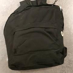 Rugzak Temenuzhra, zoals gemeld door Regio Oost-Vlaanderen met iLost