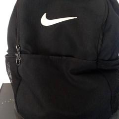 Sack Rugtas zwart, gemeldet von Qbuzz servicepunt  Emmen über iLost