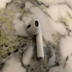 Airpod, ako bolo nahlásené Van der Valk Hotel Heerlen pomocou iLost