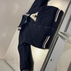 Chaqueta Donkerblauw Zara, segundo informou IKEA Amsterdam usando iLost