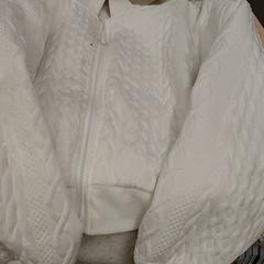 Jaqueta, segons ha informat IKEA Toulon mitjançant iLost