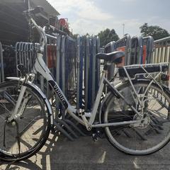 Bicicleta eléctrica para mujer Vogue grijs-wit, ha sido reportado por Fietsdepot con iLost