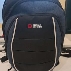 Sac à dos, a été signalé par Arriva Limburg Zuid utilisant iLost