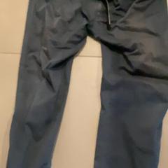 Jeans, segundo informou MEININGER Hotel Heidelberg Hauptbahnhof usando iLost