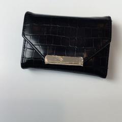Wallet, as reported by Gemeente Weert using iLost