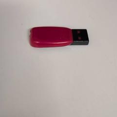 عصا usb-stick، كما تم الإبلاغ عنه بواسطة IKEA Amsterdam عبر iLost