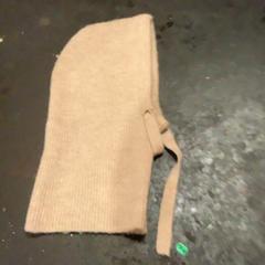 Balaclava Beige, zoals gemeld door Café Leentje met iLost