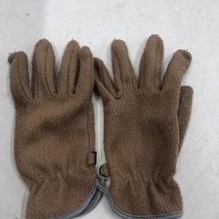 Handskar, rapporterat av IKEA新宿 med iLost