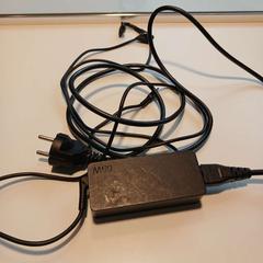 Adaptér zwart, Fujitsu, ako bolo nahlásené Cursus en vergadercentrum Domstad pomocou iLost