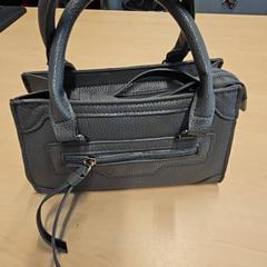 Bag, as reported by RET using iLost