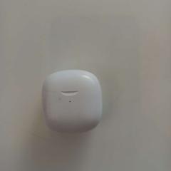 Earpodsdoos がiLostで Arriva Limburg Zuid によって報告されました