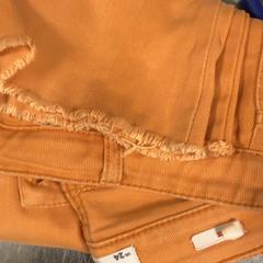 Pantalons, a été signalé par MEININGER Hotel Copenhagen utilisant iLost