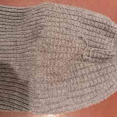 Beanie gris, jak nahlášeno TCL pomocí iLost