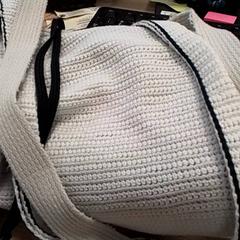 Bag Wit, Struik, as reported by Qbuzz Fryslân using iLost