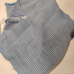 Sjaaltje Lichtblauw/Wit gestreept, jak nahlášeno Regio Limburg - Leuven pomocí iLost