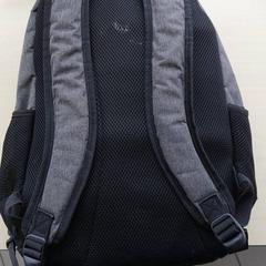 バックパック がiLostで Regio Oost-Vlaanderen によって報告されました