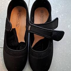 Sapatos, como reportado por Ziekenhuis Oost-Limburg utilizando o iLost