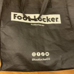 Táska, amint azt HTM az iLost segítségével jelentette.